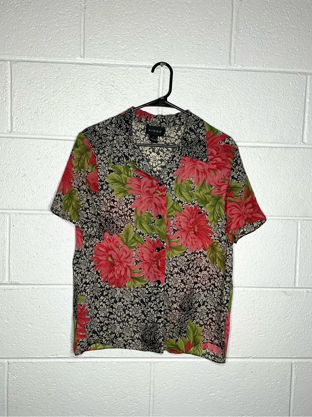< Vintage Virgo Floral Pattern Button Down Shirt Size 12 >